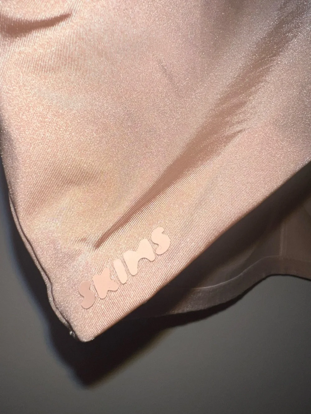 SKIMS Wireless Lightly Lined Bra 46D Sienna‎ Nude NWT - Picture 8 of 13